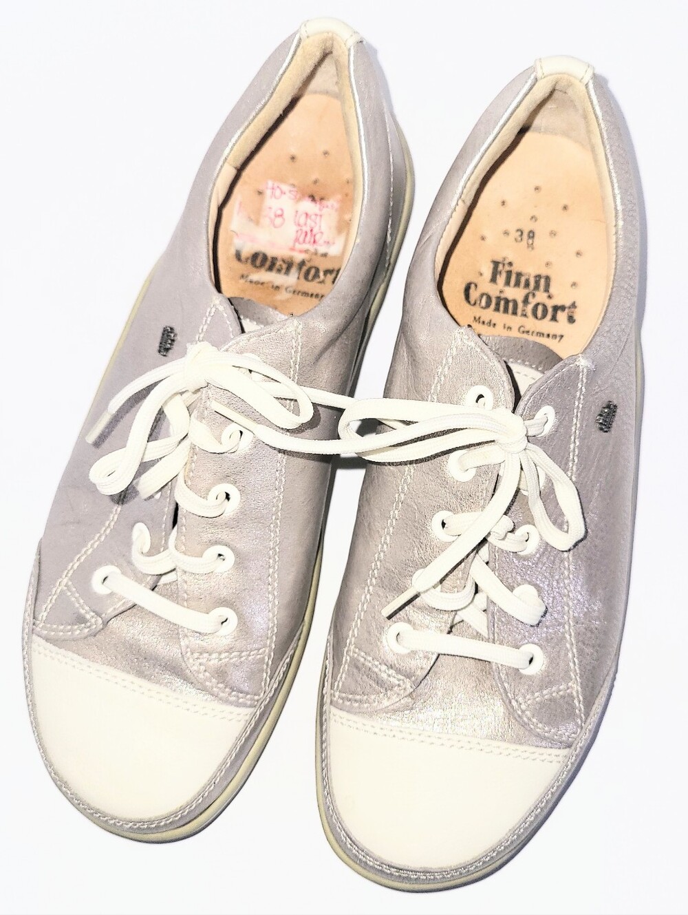 Finn Comfort Silver Metallic Pewter Leather Tennis Shoe Orthopedic Size 38